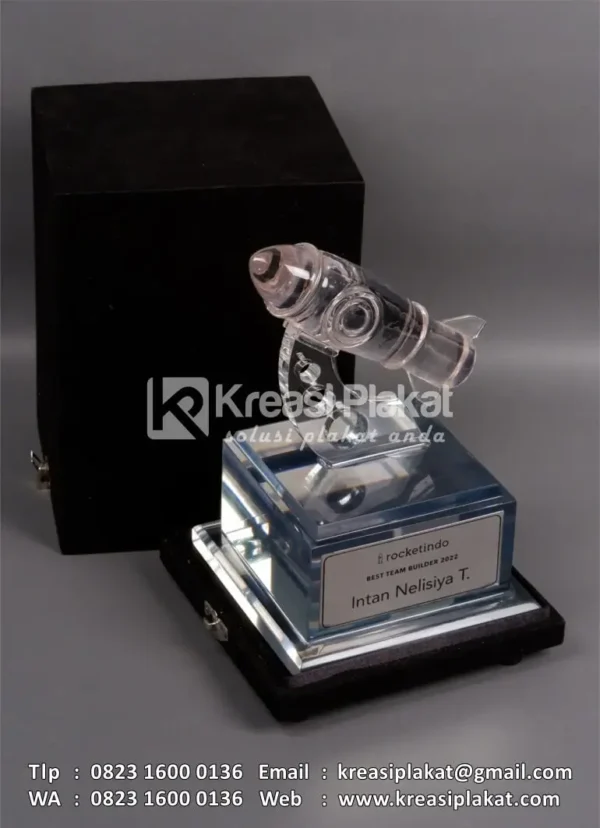PR29 Plakat Resin Rocketindo