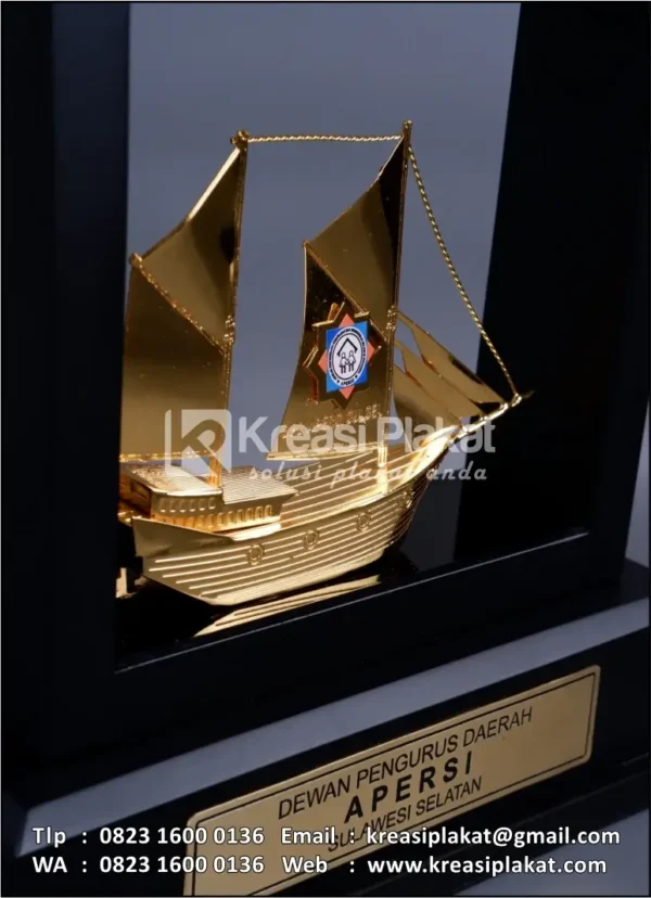 PL23 Plakat Logam Frame Kapal Pinisi DPD Apersi