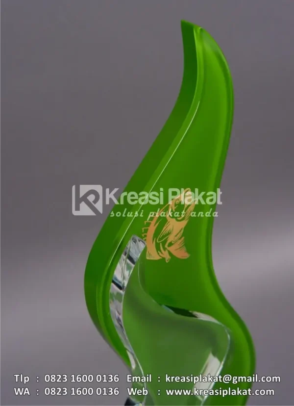 PR27 Plakat Resin Penghargaan Kenaikan Kelas Madya