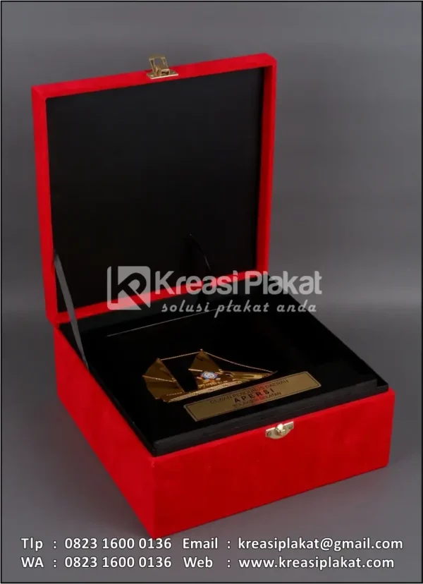 PL23 Plakat Logam Frame Kapal Pinisi DPD Apersi