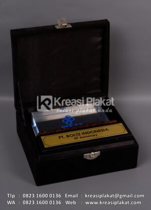 Box PR34 Plakat Resin PT Boltz Indonesia