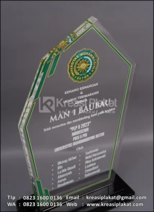 PA176 Plakat Akrilik Universitas Muhammadiyah Buton