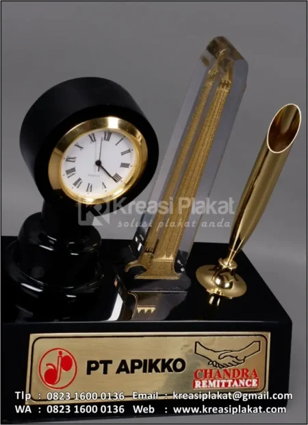 PA191 Plakat Akrilik Pen Holder PT Apikko