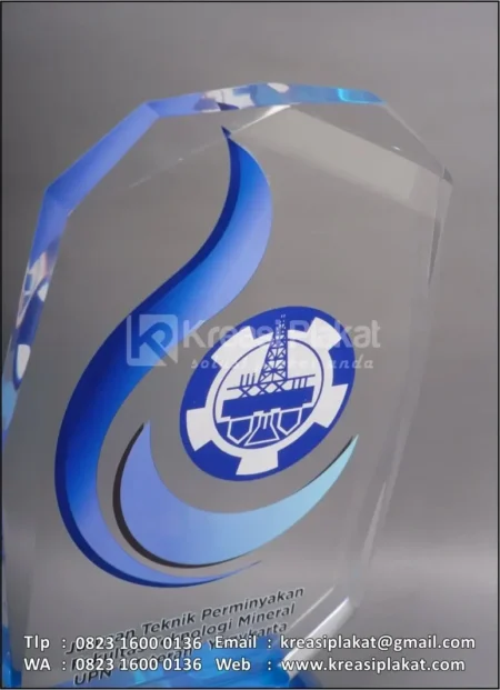 PA193 Plakat Akrilik Jurusan Teknik Perminyakan UPN Veteran Yogyakarta