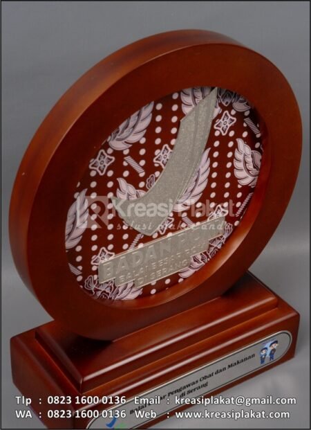 PK154 Plakat Kayu Badan POM Serang