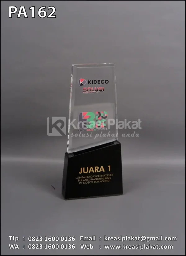 PA162 Plakat Akrilik Juara Lomba Cerdas Cermat