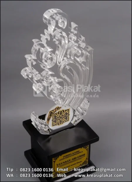 PA196 Plakat Akrilik Yayasan Abi Ummi