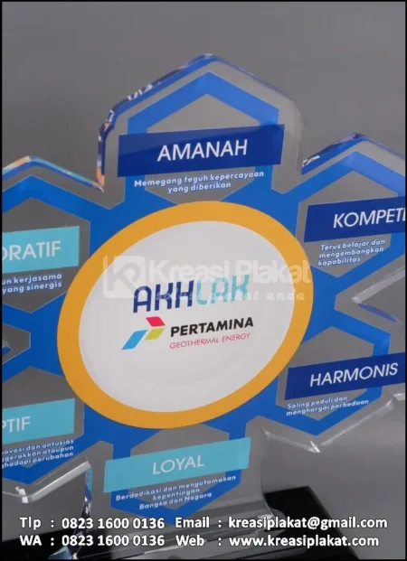 PA198 Plakat Akrilik Value Akhlak Pertamina Geothermal Energy