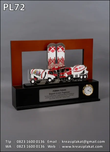 PL72 Plakat Logam PT SCG Readymix Indonesia