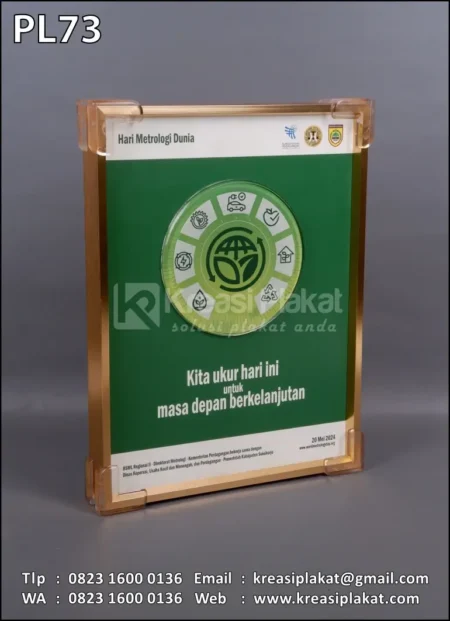 PL73 Plakat Frame Logam Hari Metrologi Dunia