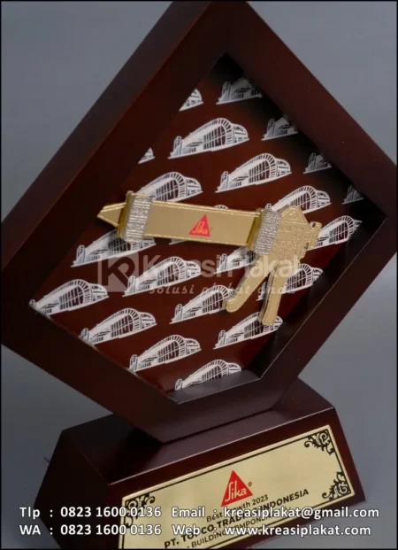 PK170 Plakat Kayu Sika Best Growth