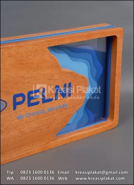 PK172 Plakat Kayu Lapis PELNI