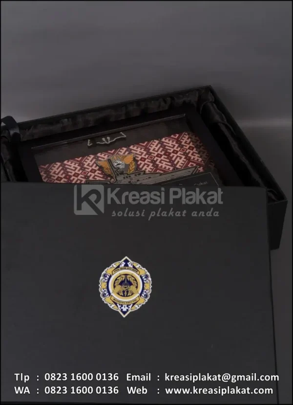 Box PL89 PLakat Logam Bea Cukai Kalimantan Bagian Timur