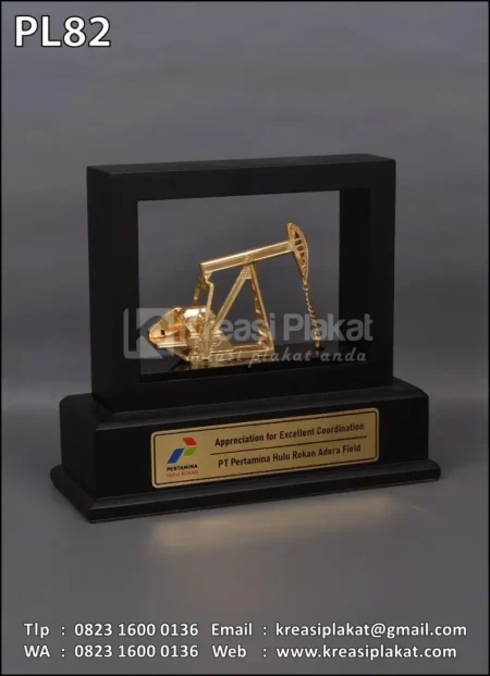 PL82 Plakat Logam Pompa Angguk Pertamina