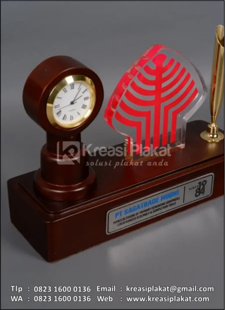 PA222 Plakat Akrilik Pen Holder PT Sagatrade Murni
