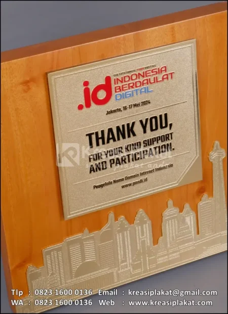 PK182 Plakat Kayu Logam Indonesia Berdaulat Digital