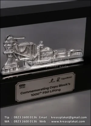 PL90 Plakat Logam 1000th FSO Lifting