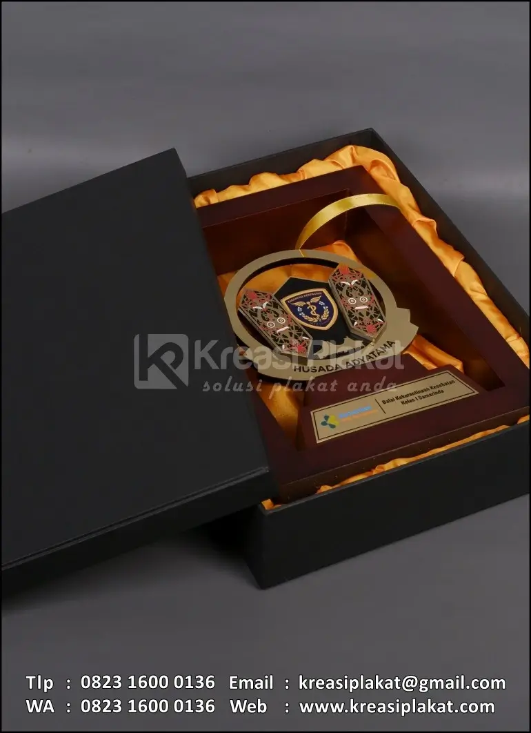 Box PL93 Plakat Logam Kemenkes BKK Samarinda